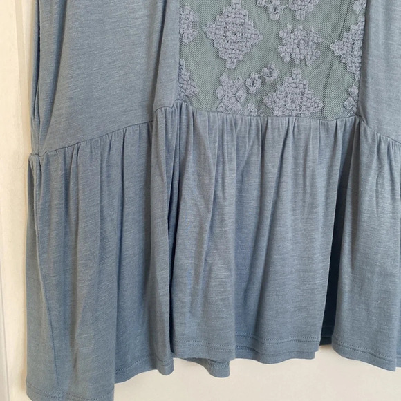 Blue Peplum Top - medium - Picture 3 of 4